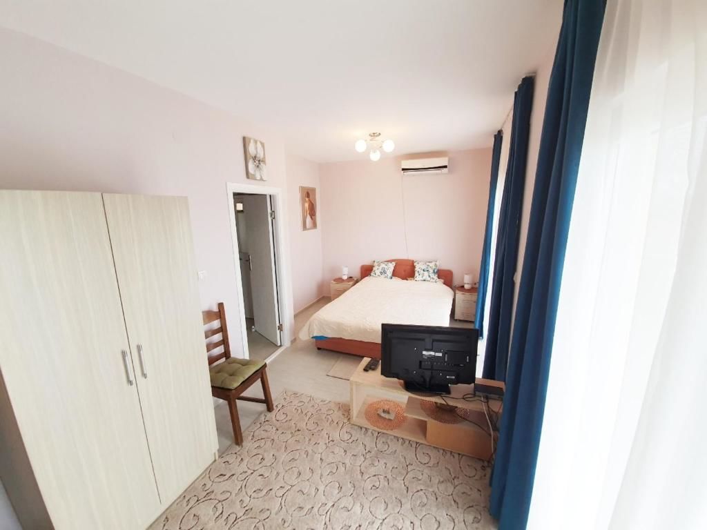 Дома для отпуска Hermina Guesthouse Тиват-25