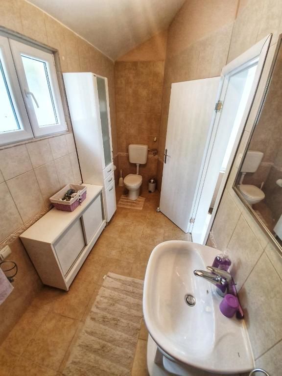 Дома для отпуска Hermina Guesthouse Тиват-27