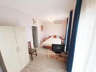 Дома для отпуска Hermina Guesthouse Тиват Дом с 2 спальнями-22